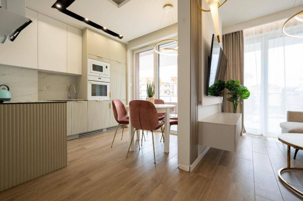 Rodzinne Apartamenty Bardzo Blisko Plazy Rewal Dış mekan fotoğraf