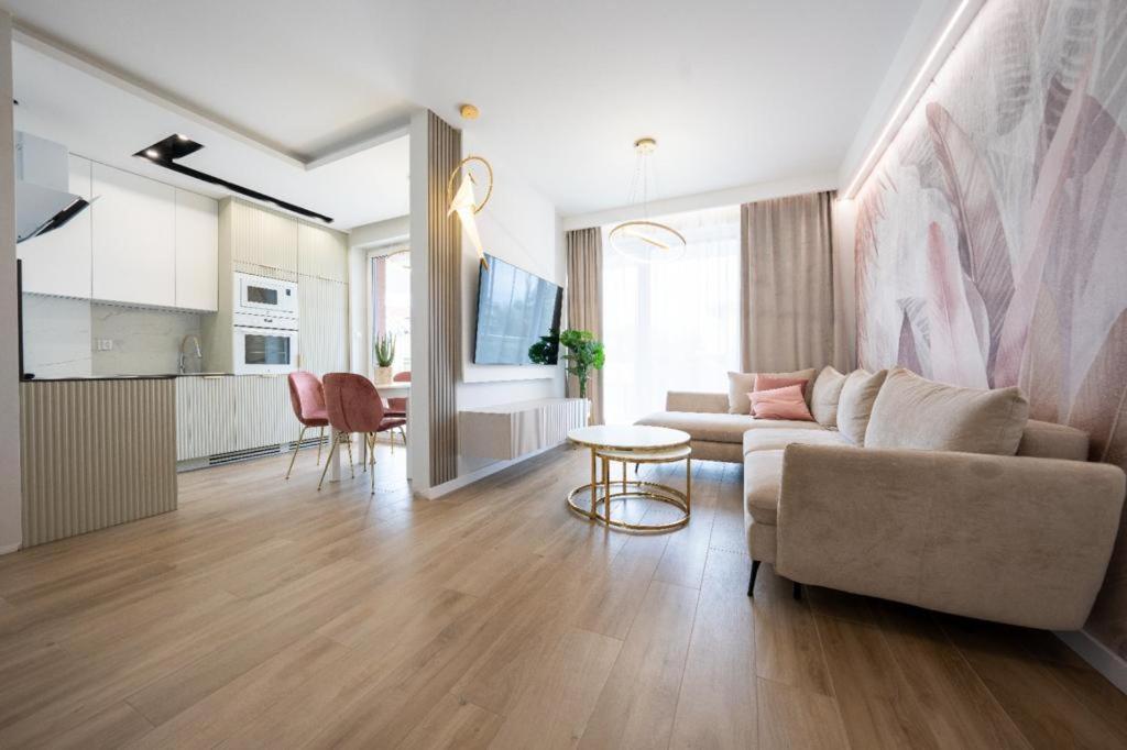 Rodzinne Apartamenty Bardzo Blisko Plazy Rewal Dış mekan fotoğraf