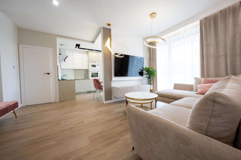 Rodzinne Apartamenty Bardzo Blisko Plazy Rewal Dış mekan fotoğraf